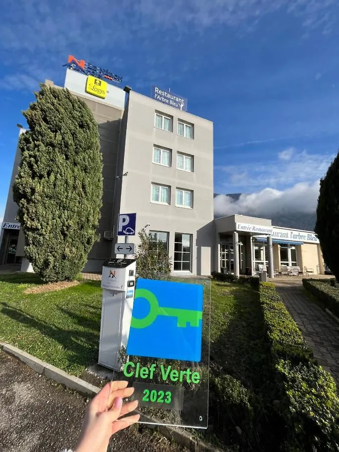 Hôtel Le Néron - Logis Fontanil-Cornillon Hotel
