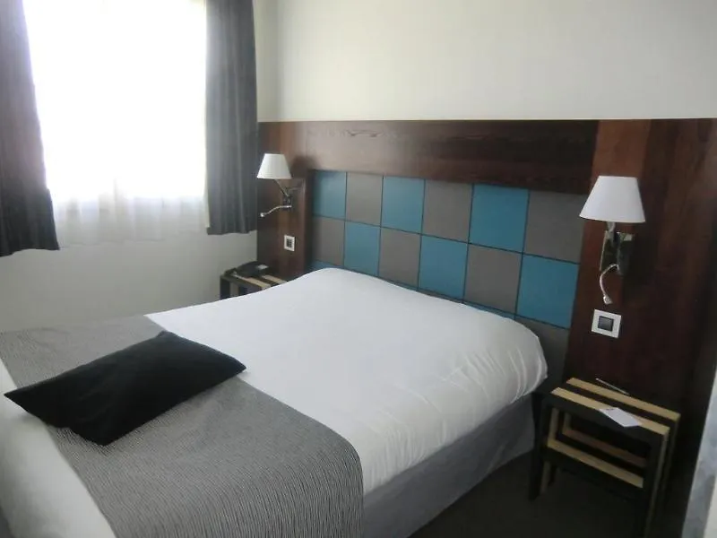 Hotel Le Neron - Logis 퐁타닐코르닐롱